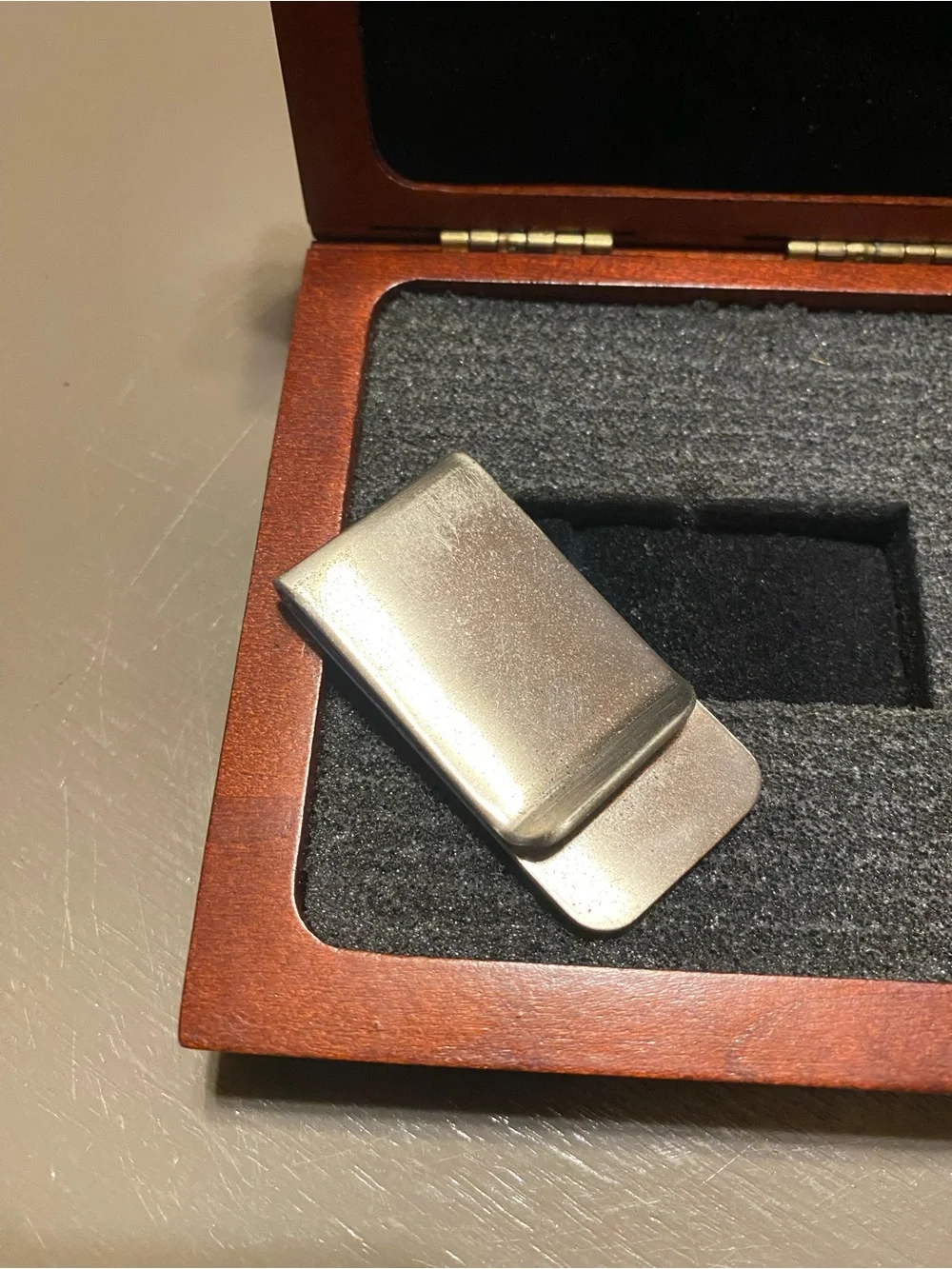 World Series of Poker WSOP Money Clip w/ Wood Display Box Made in USA